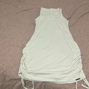 Crop turtleneck top